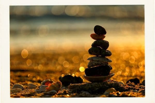 explora cursos y talleres que impulsan tu bienestar. Cada propuesta te anima a conectar contigo mismo/a, avanzar sin prisas y recargar tu energía vital.