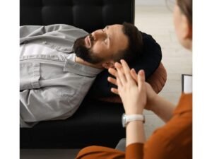 Sesión de hipnosis transformacional con Svit Bytka, acompañamiento individual para regular emociones, reducir ansiedad y facilitar cambios profundos desde el subconsciente